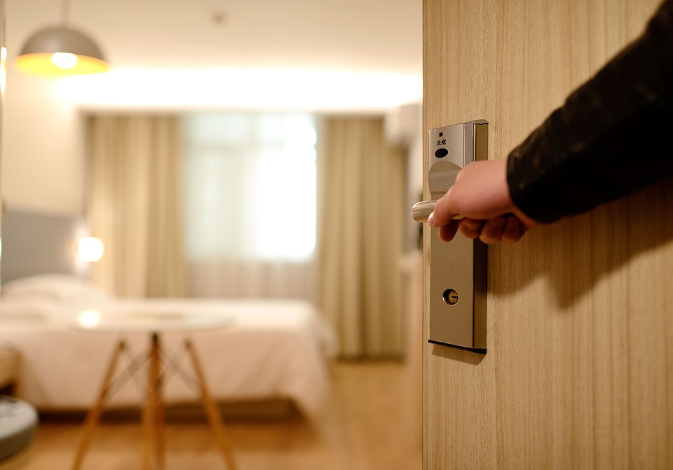 Hoteles y moteles hacen ofertas para que tengas un rapidín