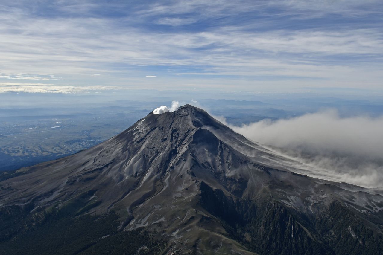 El volcán Popocatépetl está en un periodo bajo de actividad.