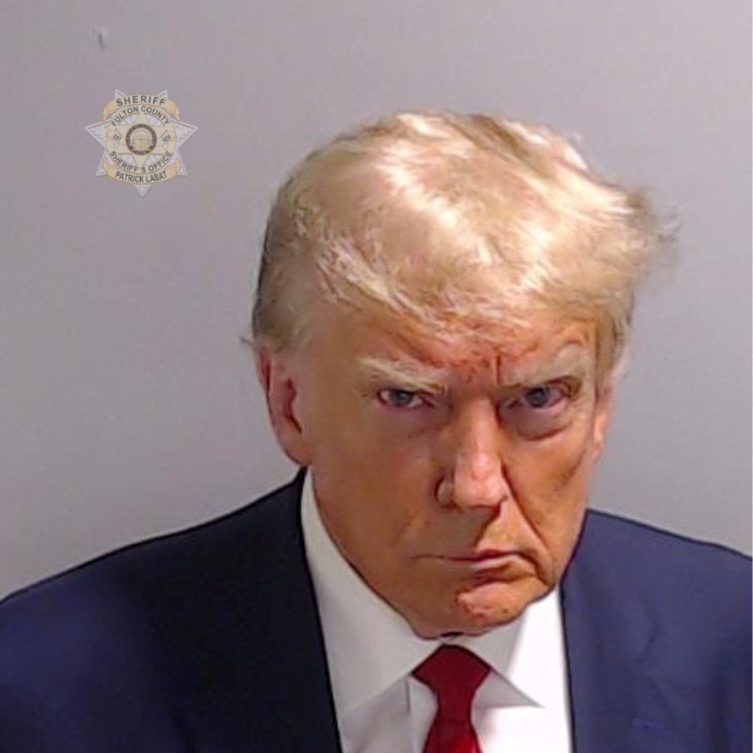 Donald Trump es fichado en una cárcel de Atlanta. Foto: X.