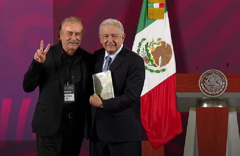 El periodista español Ignacio Ramonet y el presidente López Obrador. Foto: Captura de pantalla.