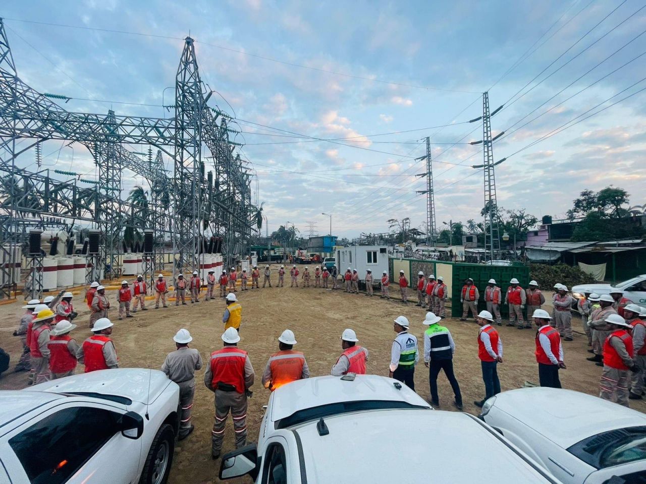 CFE restablece 65% del servicio de energía eléctrica en Acapulco. Foto: X