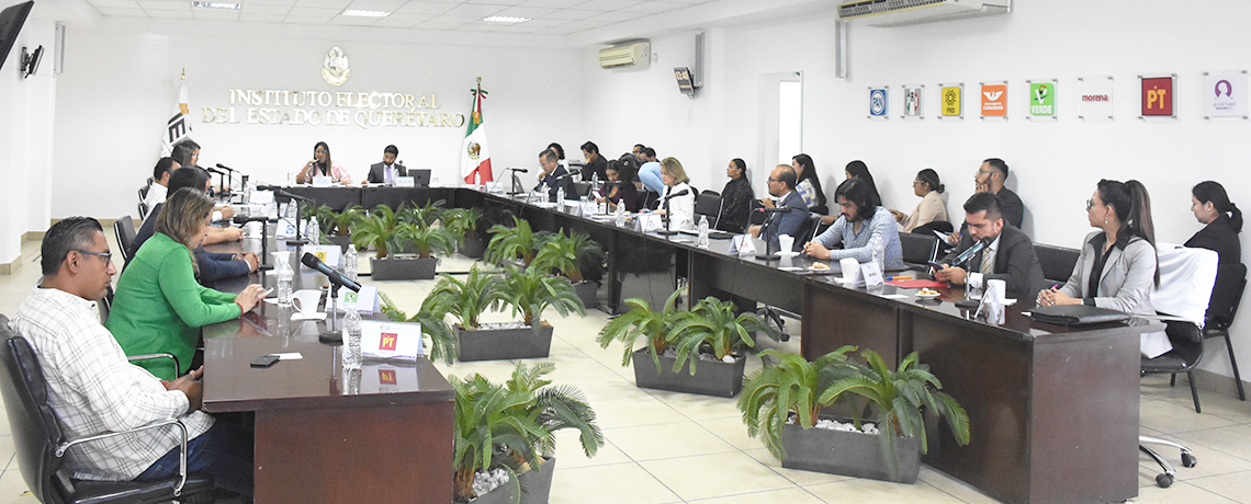 Sesión del Consejo General del IEEQ. Foto: IEEQ.