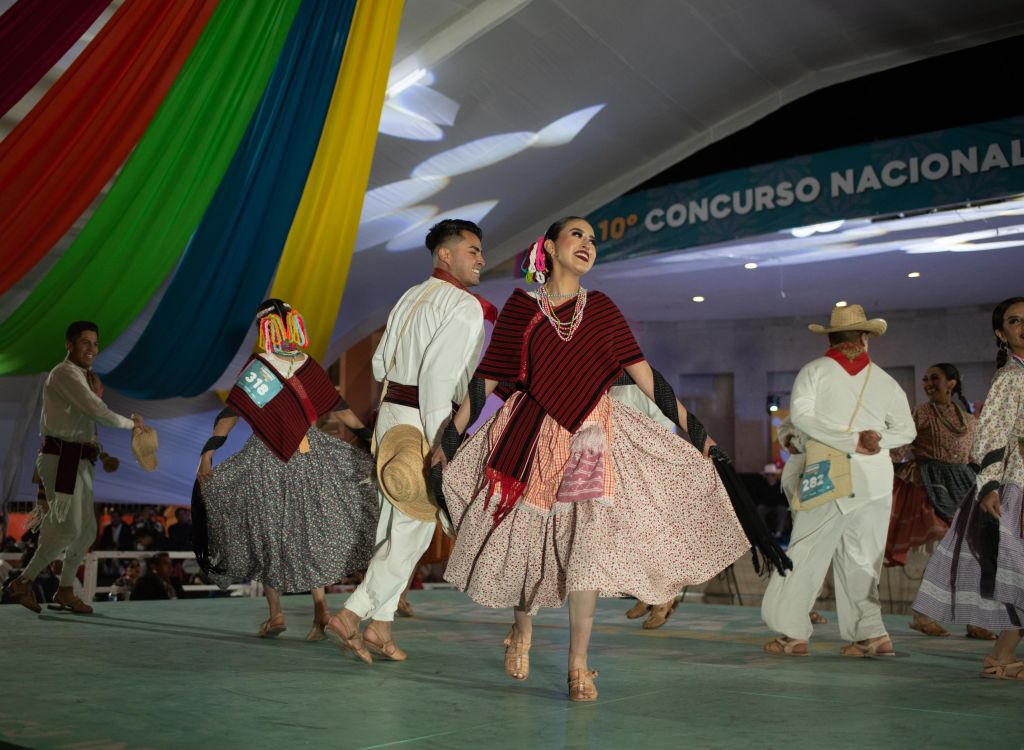 El Marqués realizó el 10° Concurso Nacional de Huapango, El Marqués 2024